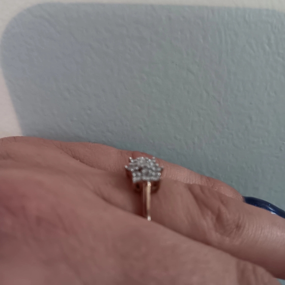 Sale!! .5 carat new diamond cluster ring - Picture 6 of 11